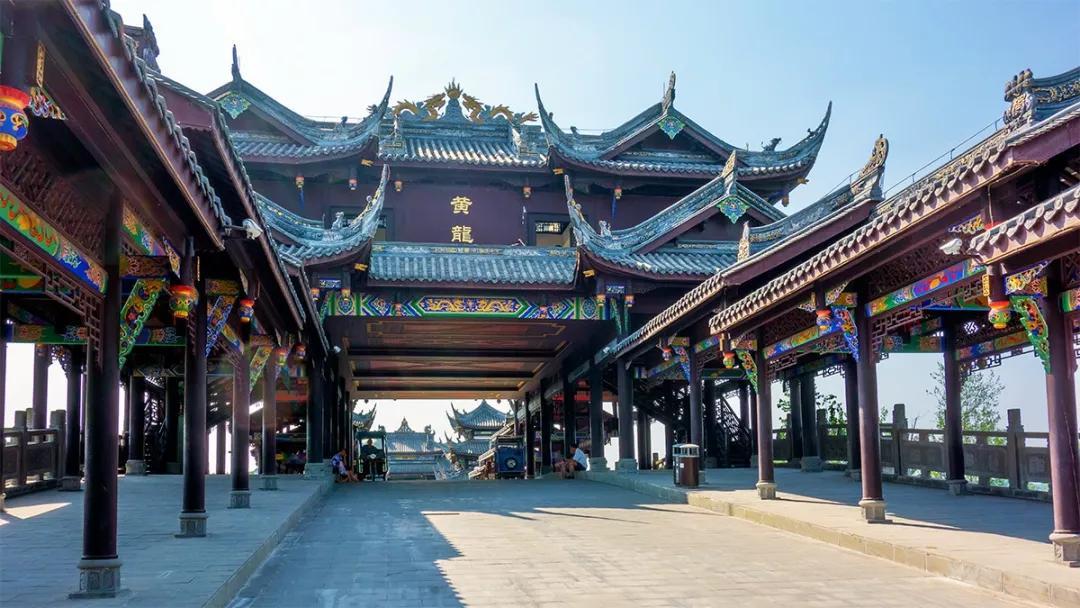 首届“城市杯”羽毛球混合团体挑战赛在南昌成功举办